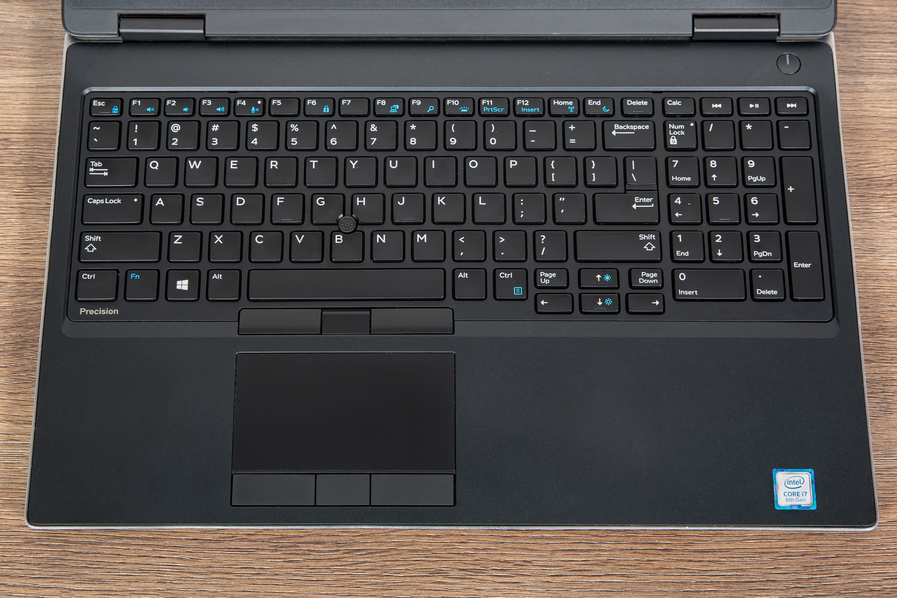 Laptop Dell Precision 7530 - Máy tính xách tay chuyên đồ họa